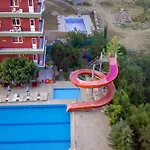 Club Bayar אלאניה