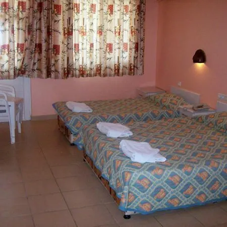 Club Bayar Hotel