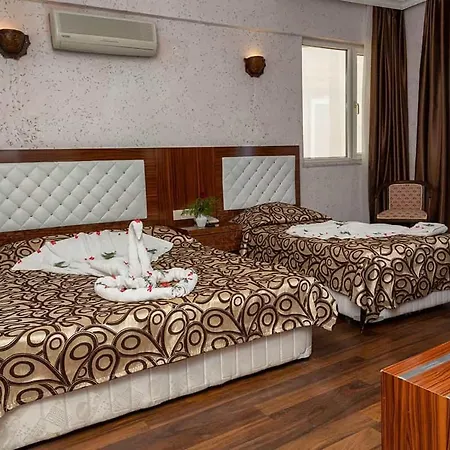 Club Bayar Hotel