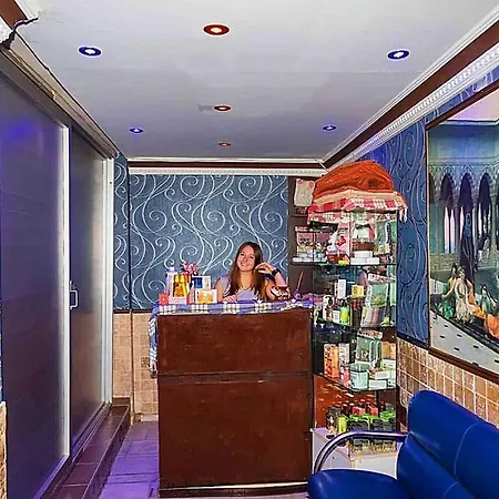 Club Bayar Отель 4*