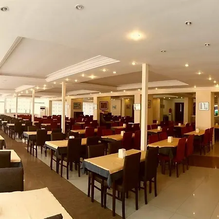 Hotel Club Bayar 4*