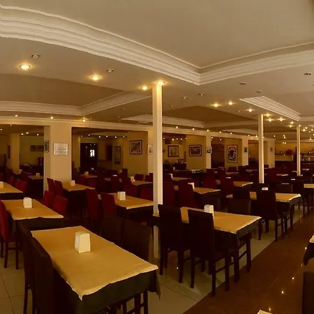 호텔 Club Bayar 4*