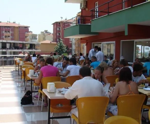 Club Bayar Otel Alanya